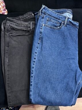 Bundle of 2 women’s jeans size 18